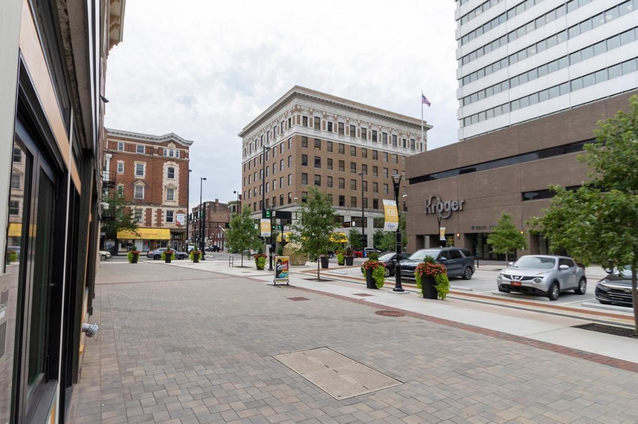 סינסינטי Spacious 2 Bed 2 Bath Downtown Otr Condo Minutes Walk To The Reds Bengals Stadium & More! מראה חיצוני תמונה